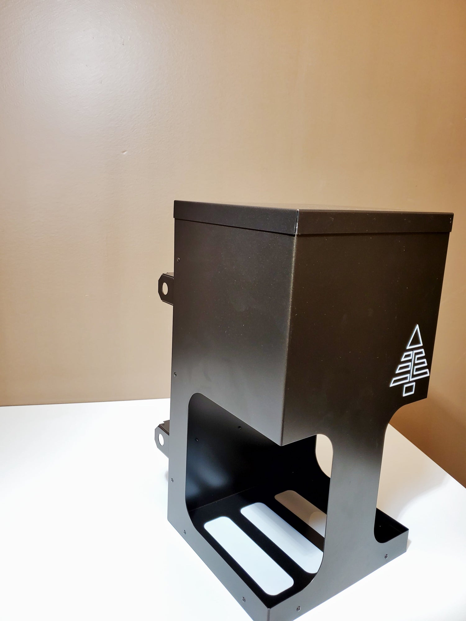 Wildlife Watching 101: Set Up the Perfect Feeder Spot